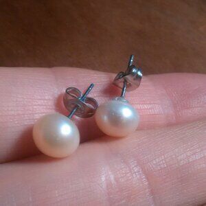 Peach Shell Pearl Stainless Steel Stud Earrings